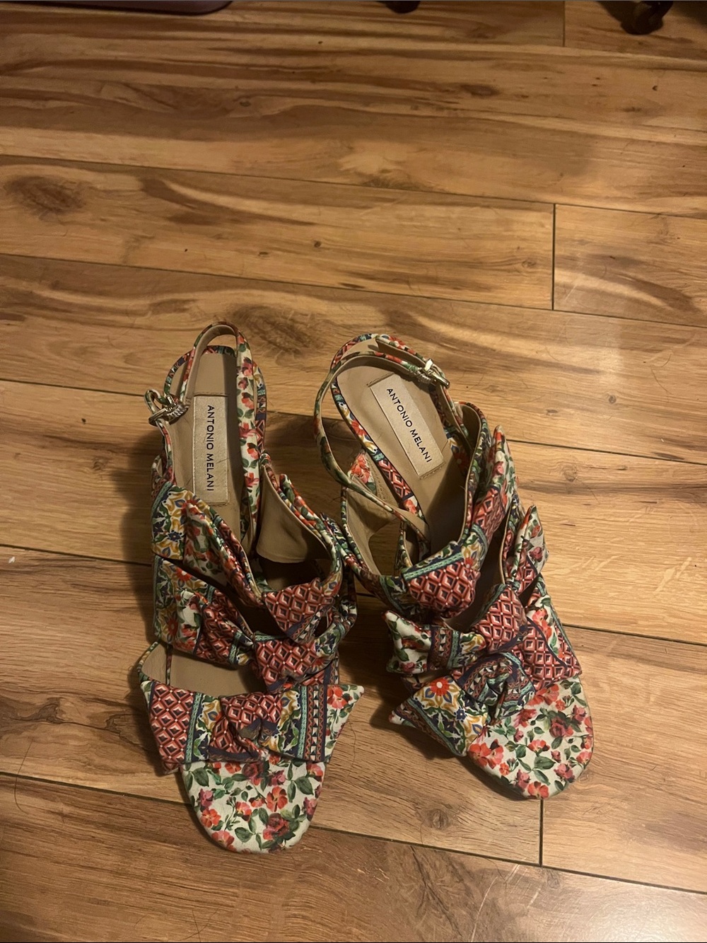 ANTONIO MELANI Floral Multicolor Knotted Slingback Heels